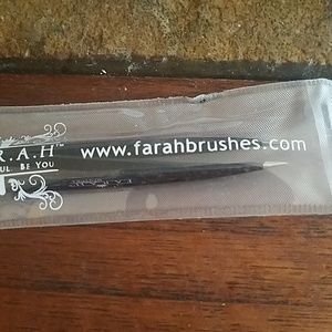 Brand new Farah Brushes double side tweezer